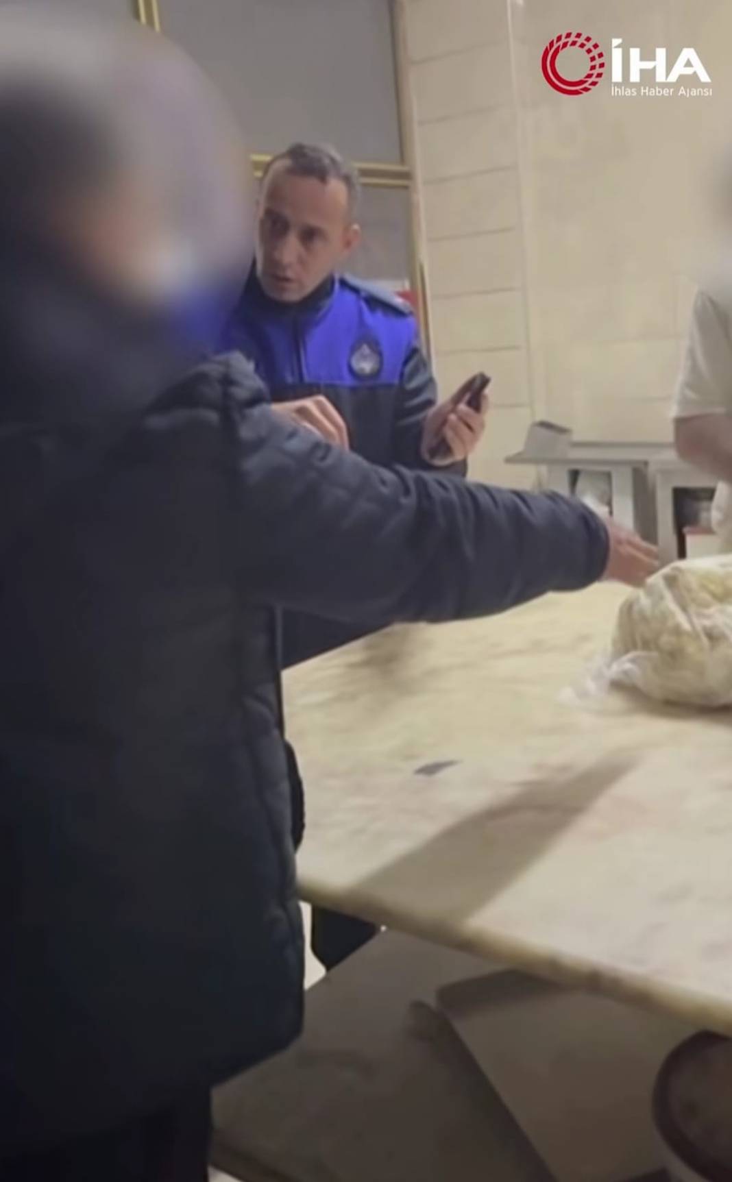 Ramazanın ilk gününde mide bulandıran görüntü: Bu görüntülerden sonra tatlı yiyemeyeceksiniz! 2